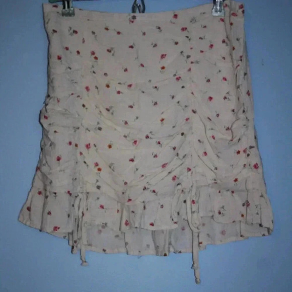 Wild Fable Floral Print Lined Skirt Sized Large - Picture 3 of 16